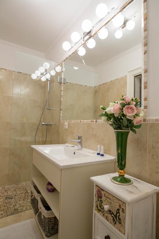 Baroc Apartments & Studio Sibiu Bagian luar foto